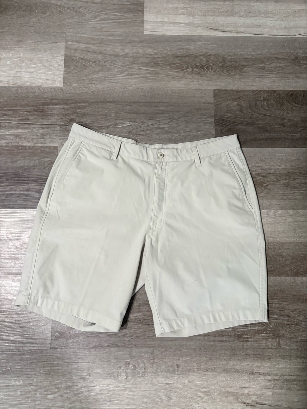 FootJoy Cream Flat Front Men's Golf Shorts